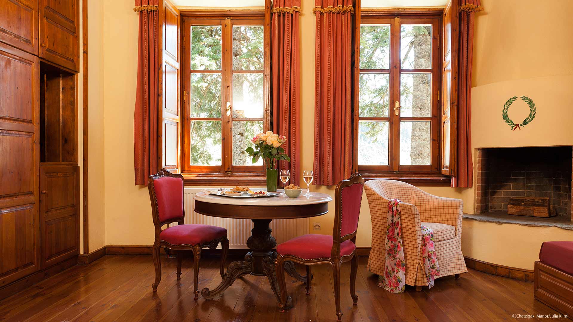 Manor Σουίτα Manor Σουίτα στο ξενοδοχείο Αρχοντικό Χατζηγάκη στο Περτούλι